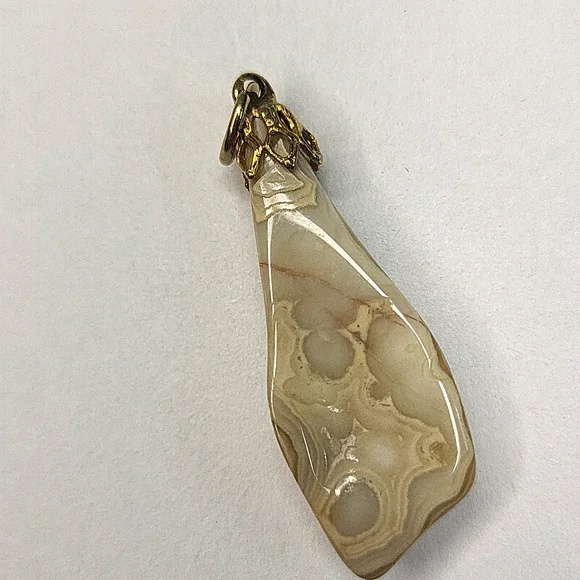 Polished Stone Pendant - Picture 2 of 3